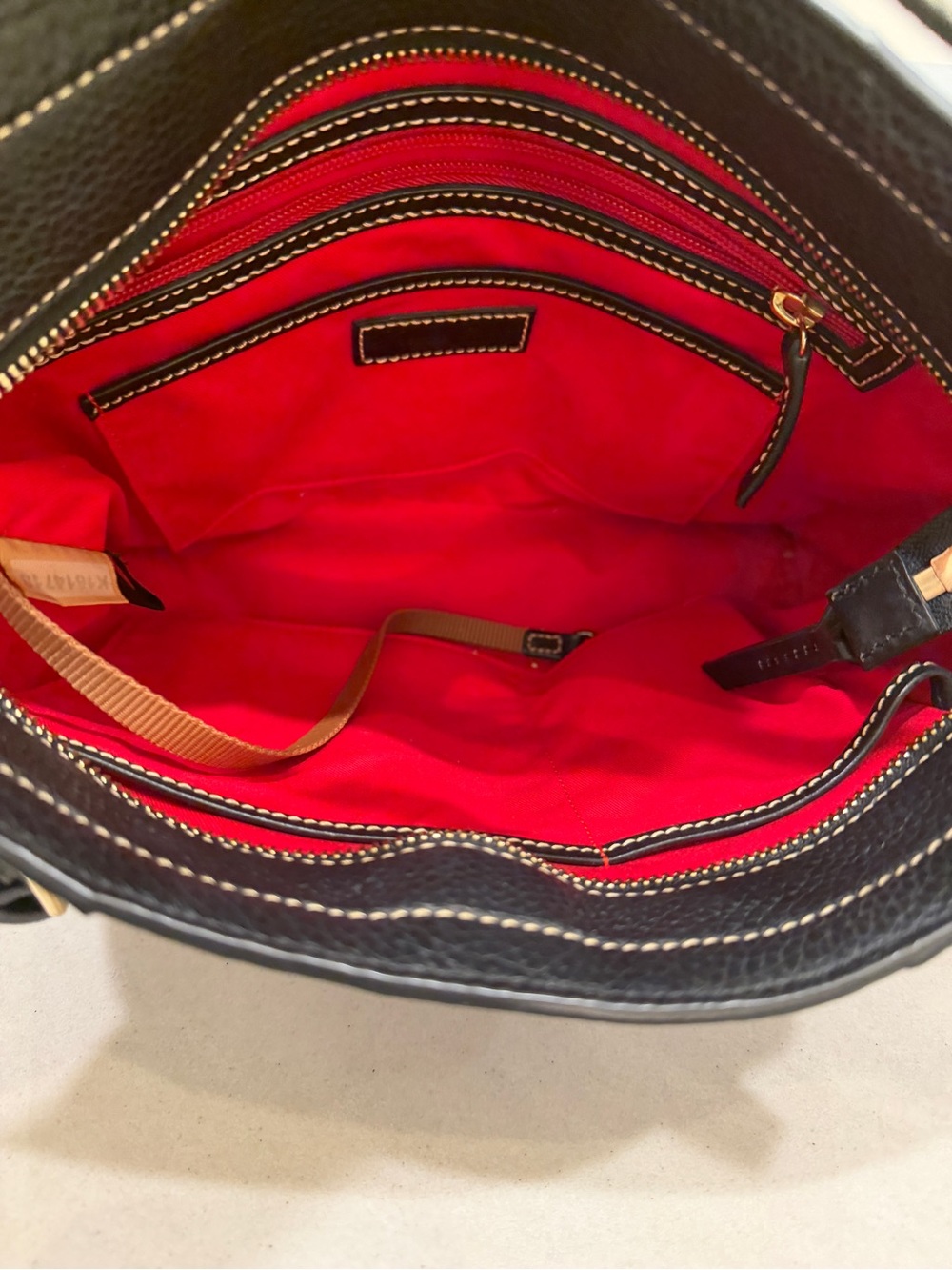Dooney & Bourke Black Pebbled Leather Lexington Shopper Tote Red Interior - Picture 3 of 13